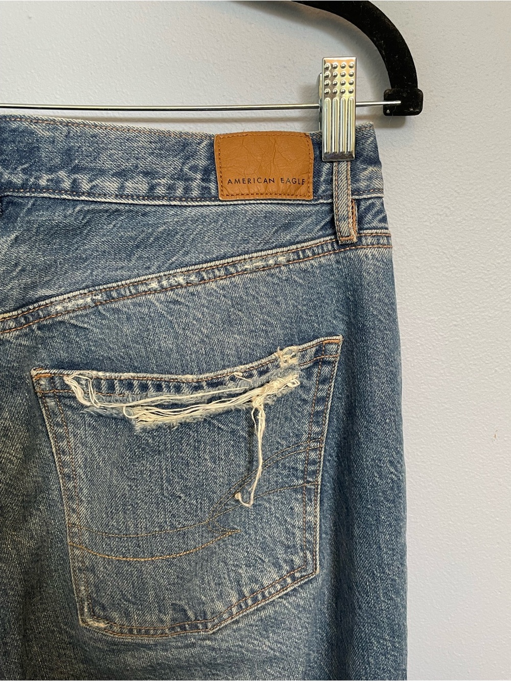 American Eagle Slim 90s Boyfriend Jean